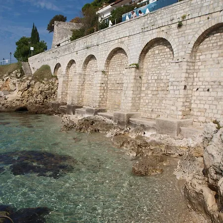 Mala Savicentska Rovinj