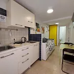 Apartment Mala Savicentska