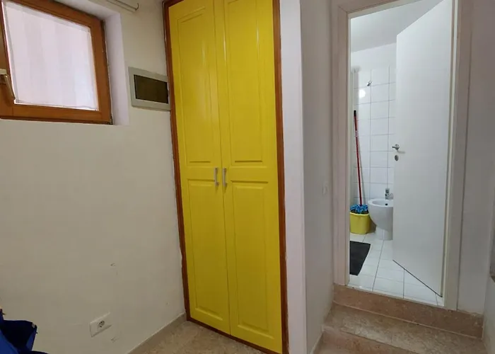 Mala Savicentska Appartamento *